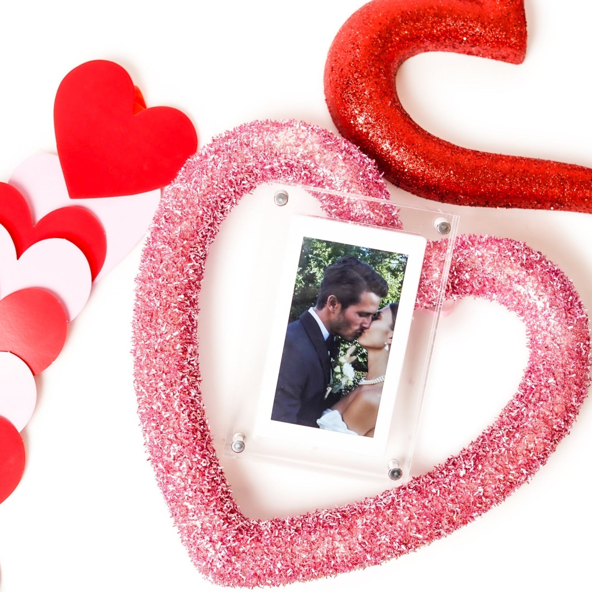 GlowFrame Digital Fotoram – Vis bilder, videoer og lyd med stil