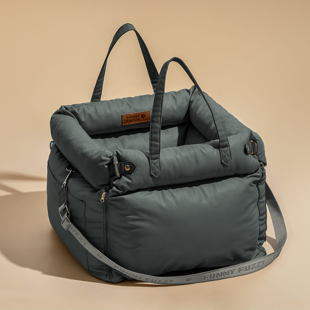 PawLuxury bilstol for hunder – Komfort og stil på hver tur