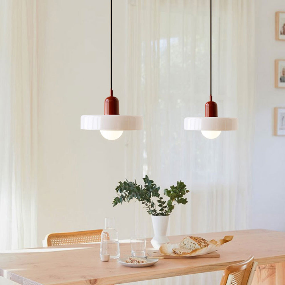 StiloGlas pendellampe – Fargerik eleganse i Bauhaus-stil