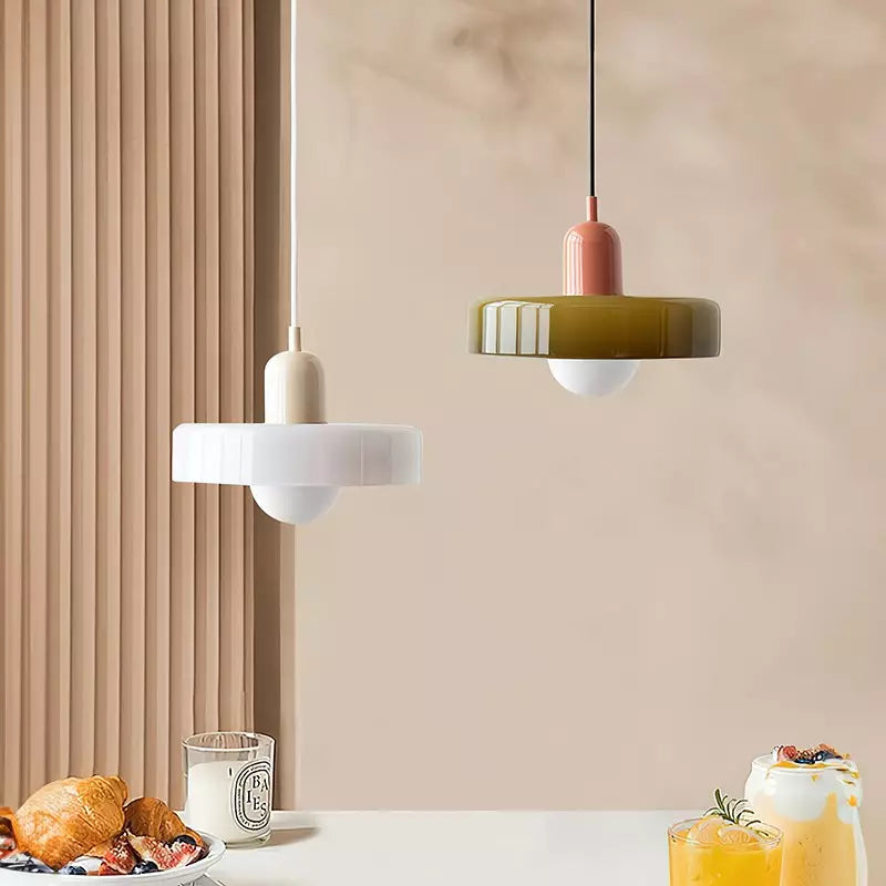 StiloGlas pendellampe – Fargerik eleganse i Bauhaus-stil