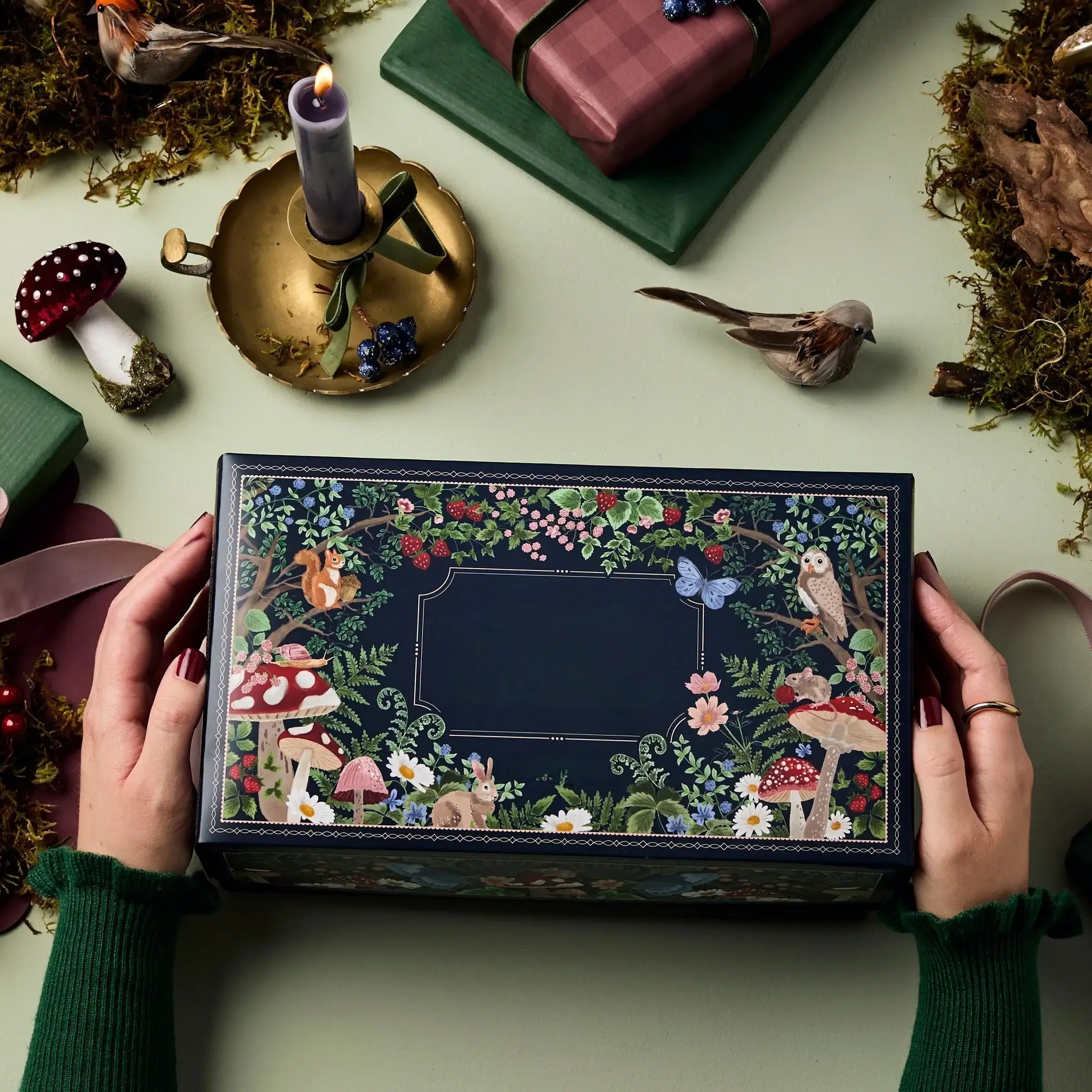 CraftJoy – Adventskalender med Skrivesaker og 24 Overraskelser for Kreative