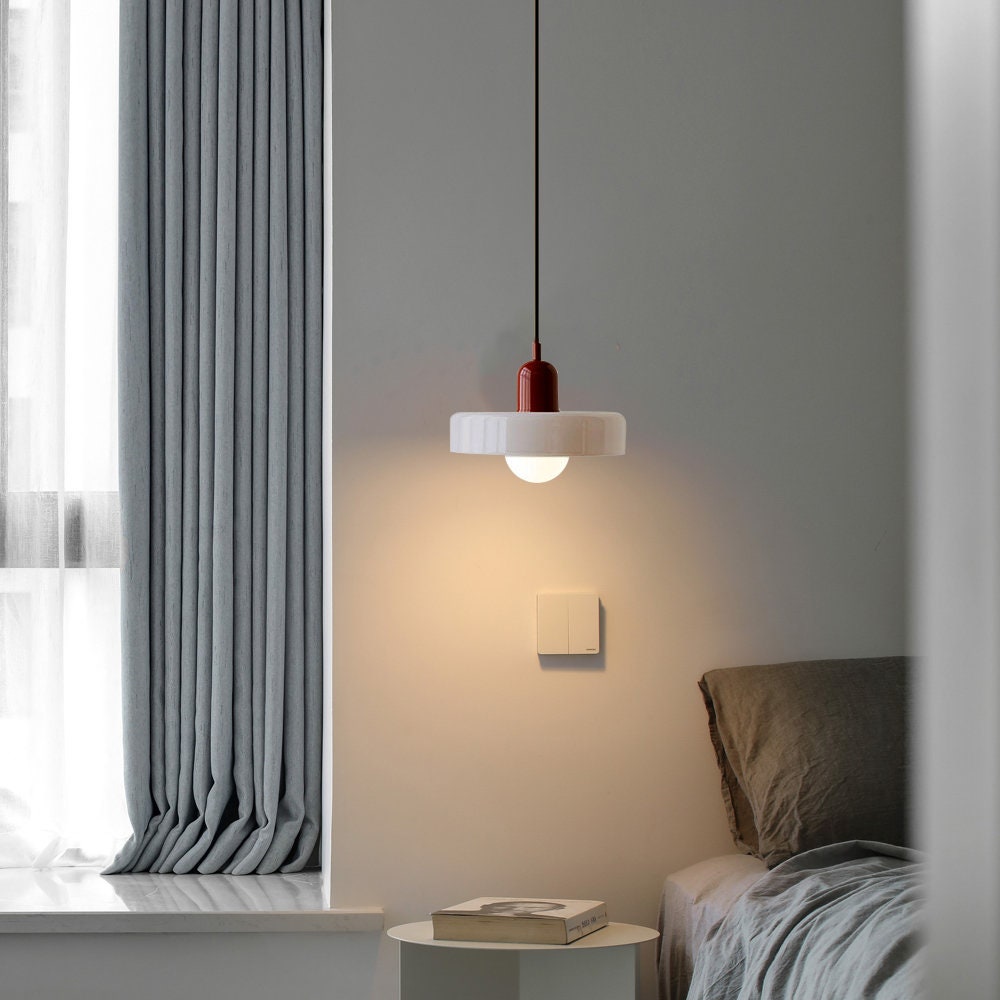 StiloGlas pendellampe – Fargerik eleganse i Bauhaus-stil