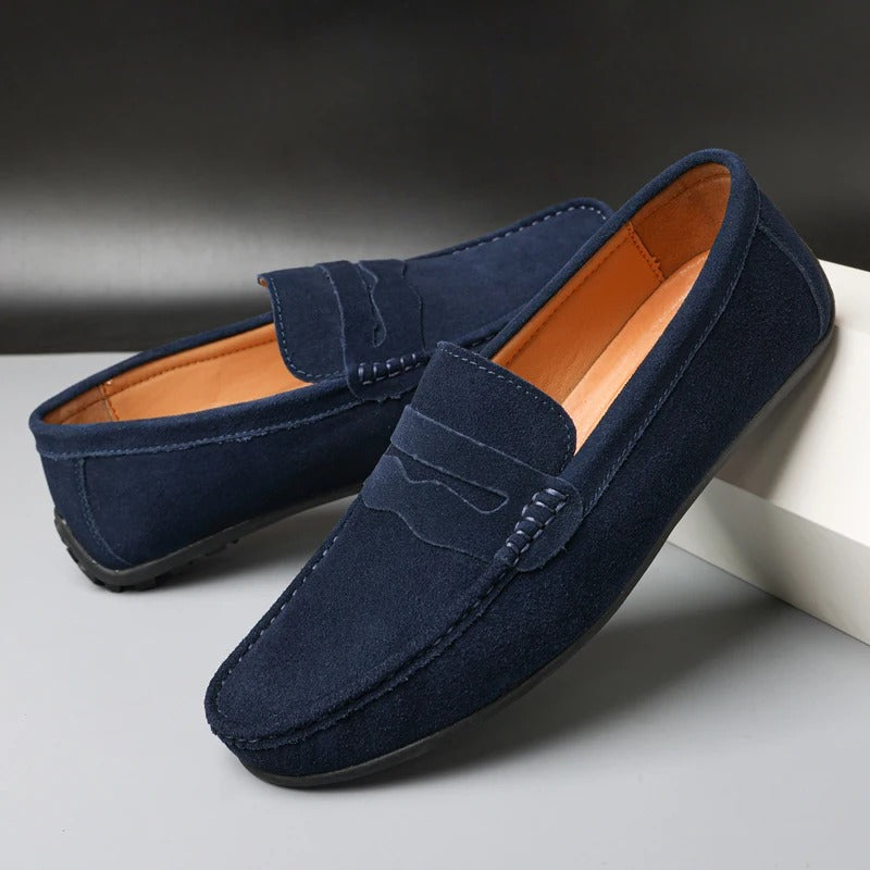 Verona – Herreloafers i Ekte Semsket Skinn med Slip-on design og Dempende såle for jobb og fritid