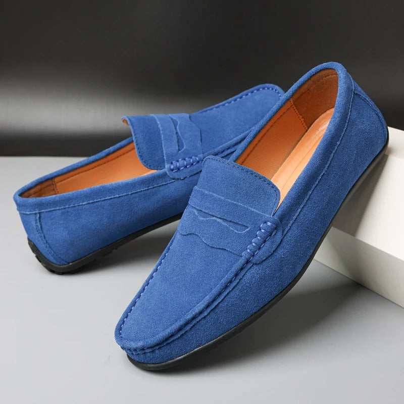 Verona – Herreloafers i Ekte Semsket Skinn med Slip-on design og Dempende såle for jobb og fritid