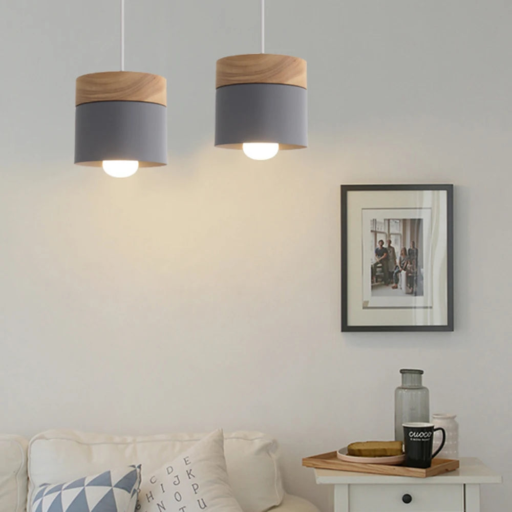 LumeCast – Industriell Pendellampe med Vintage Sjarm og Moderne Eleganse