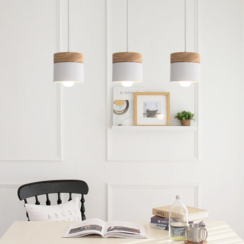 LumeCast – Industriell Pendellampe med Vintage Sjarm og Moderne Eleganse