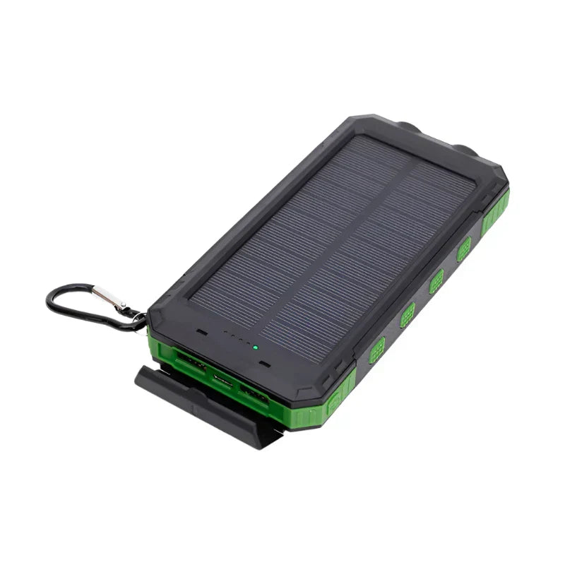 Solcelle Powerbank med Lommelykt – NordCharge Pro