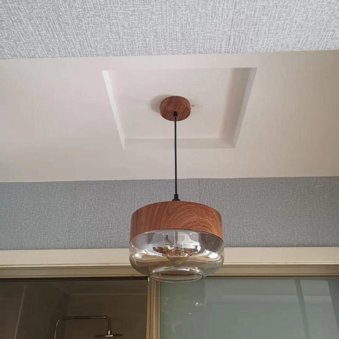 NordLuna – Taklampe i tre for skandinavisk ro og varme
