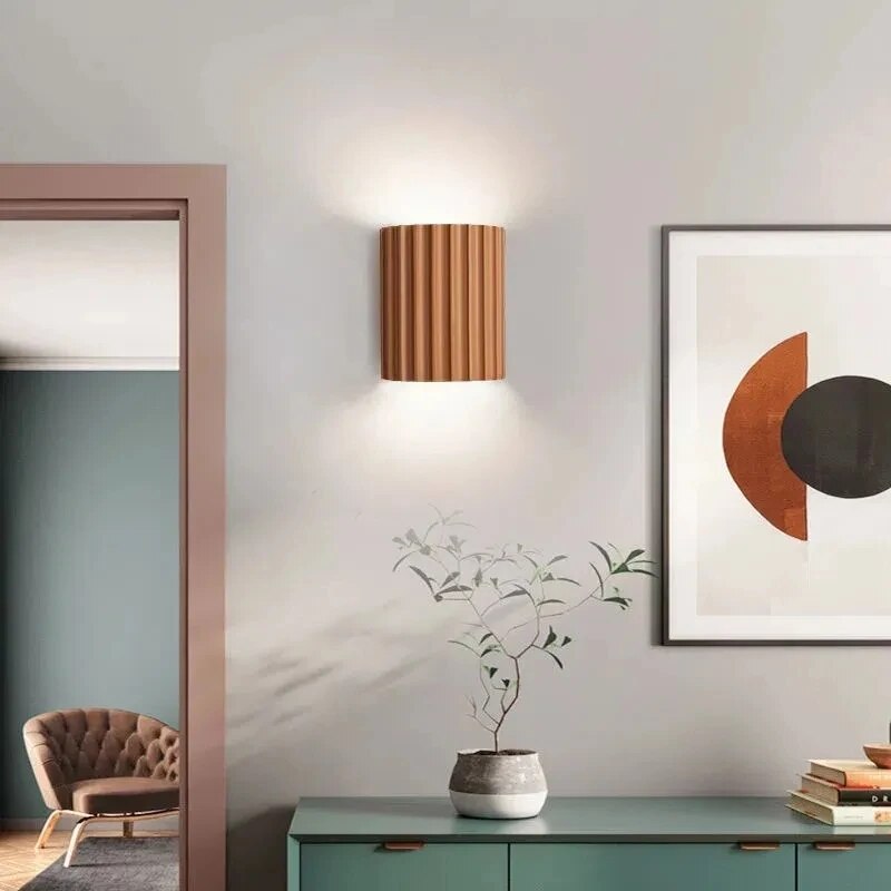 NordicGlow – Vegglampe LED harpiks kabelfri – moderne hjem og soverom
